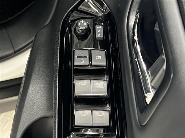 ヴォクシー ＺＳ　煌ＩＩＩ　禁煙車　ＴＲＤカーボン調デカール　衝突被害軽減ブレーキ　１０インチＳＤナビ　バックモニター　後席モニター　ＥＴＣ２．０　ホイールロックナット　両側パワースライドドア　スマートキー　点検記録簿（35枚目）