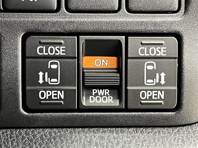 ヴォクシー ＺＳ　煌ＩＩＩ　禁煙車　ＴＲＤカーボン調デカール　衝突被害軽減ブレーキ　１０インチＳＤナビ　バックモニター　後席モニター　ＥＴＣ２．０　ホイールロックナット　両側パワースライドドア　スマートキー　点検記録簿（36枚目）