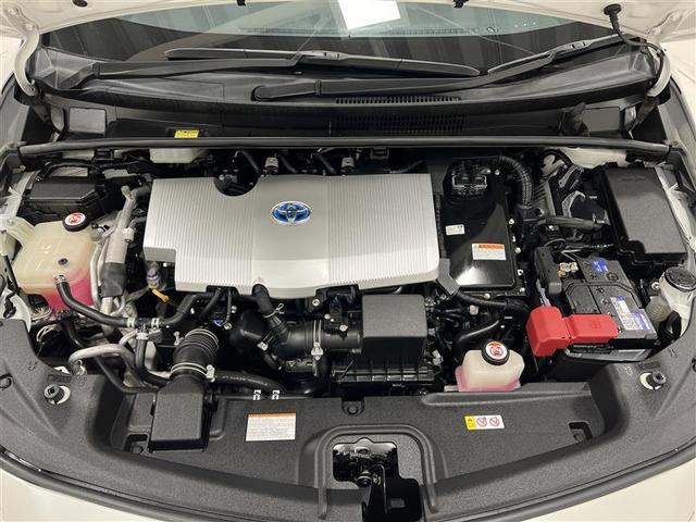 プリウスＰＨＶ Ｓナビパッケージ　衝突被害軽減ブレーキ　ＬＥＤヘッドライト　クルーズコントロール　１１．６インチナビ　フルセグＴＶ　ブルートゥース　バックモニター　ＥＴＣ２．０　シートヒーター　充電ケーブル　スマートキー　点検記録簿（9枚目）