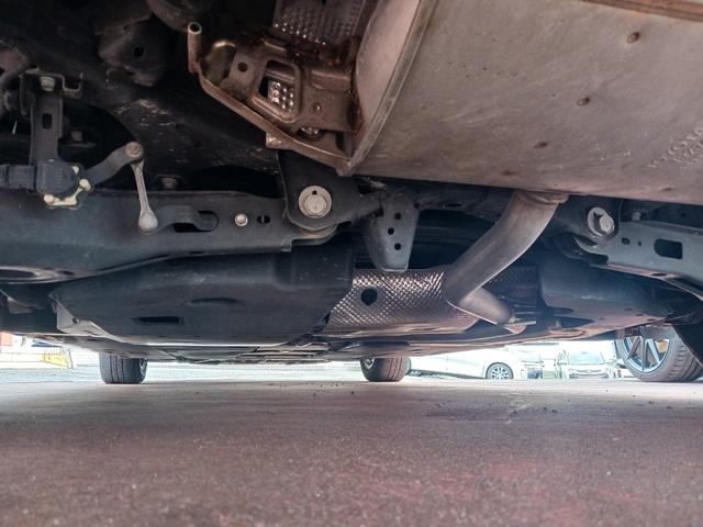 プリウスＰＨＶ Ｓナビパッケージ　衝突被害軽減ブレーキ　ＬＥＤヘッドライト　クルーズコントロール　１１．６インチナビ　フルセグＴＶ　ブルートゥース　バックモニター　ＥＴＣ２．０　シートヒーター　充電ケーブル　スマートキー　点検記録簿（37枚目）