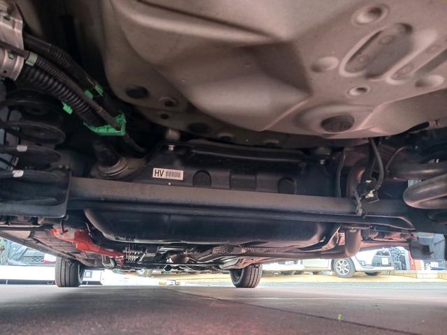 カローラアクシオ ハイブリッドG 禁煙車 スマートエントリ キーレスキー ETC車載器 ナビ&TV パワーウィンドウ ABS カーテンエアバッグ パワーステアリング バックカメラ 横滑り防止 エアコン フルセグ(29枚目)