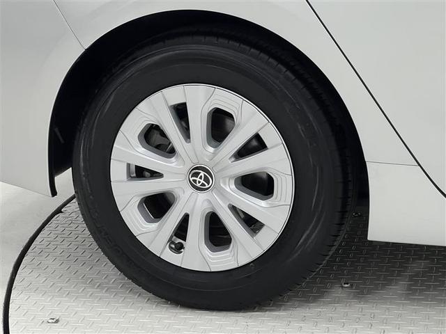 プリウス S 禁煙車 100V 取説記録簿 DVD再生機能 ESC スマートキ- 地デジ メモリーナビゲーション LEDヘッドライト ETC車載器 フルオートエアコン クルーズコントロール エアバッグ PS AW(6枚目)