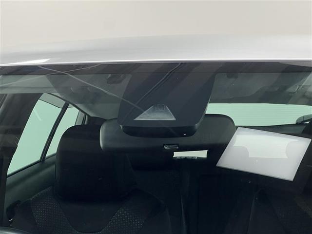 プリウス S 禁煙車 100V 取説記録簿 DVD再生機能 ESC スマートキ- 地デジ メモリーナビゲーション LEDヘッドライト ETC車載器 フルオートエアコン クルーズコントロール エアバッグ PS AW(17枚目)