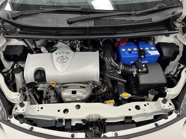 シエンタ G ナビ・TV スマートキープッシュスタート 1オ-ナ- リアカメラ 地デジフルセグ フルオートエアコン パワーウィンド ETC 運転席エアバック パワステ キーフリーシステム DVD再生可 ABS 3列(7枚目)
