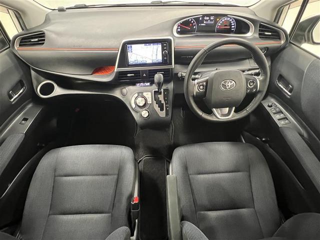 シエンタ G ナビ・TV スマートキープッシュスタート 1オ-ナ- リアカメラ 地デジフルセグ フルオートエアコン パワーウィンド ETC 運転席エアバック パワステ キーフリーシステム DVD再生可 ABS 3列(10枚目)