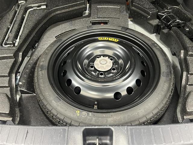 プリウス Aツーリングセレクション 禁煙車 モデリスタフルエアロ ローダウン LEDライト 9インチナビ HDMI接続 バックモニター ETC2.0 パワーシート シートヒーター スペアタイヤ AC100V 17インチAW 記録簿(8枚目)