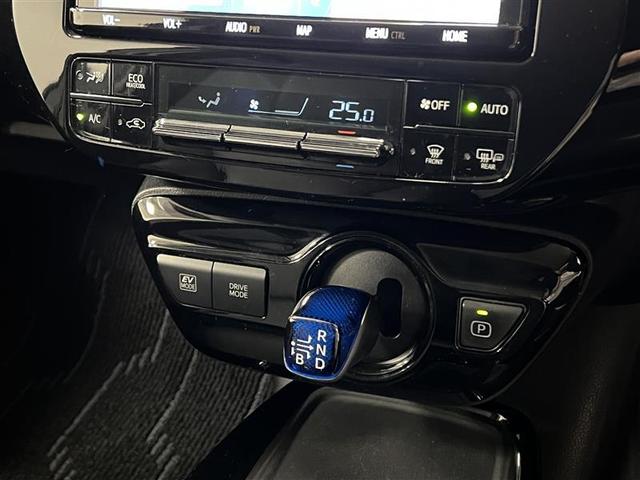 プリウス Aツーリングセレクション 禁煙車 モデリスタフルエアロ ローダウン LEDライト 9インチナビ HDMI接続 バックモニター ETC2.0 パワーシート シートヒーター スペアタイヤ AC100V 17インチAW 記録簿(18枚目)