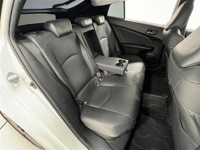 プリウス Aツーリングセレクション 禁煙車 モデリスタフルエアロ ローダウン LEDライト 9インチナビ HDMI接続 バックモニター ETC2.0 パワーシート シートヒーター スペアタイヤ AC100V 17インチAW 記録簿(21枚目)