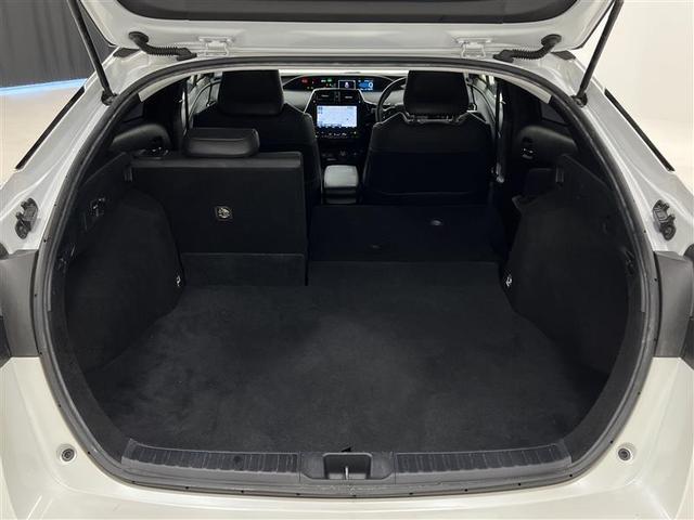 プリウス Aツーリングセレクション 禁煙車 モデリスタフルエアロ ローダウン LEDライト 9インチナビ HDMI接続 バックモニター ETC2.0 パワーシート シートヒーター スペアタイヤ AC100V 17インチAW 記録簿(23枚目)