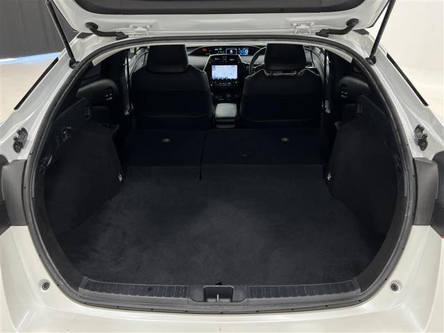 プリウス Aツーリングセレクション 禁煙車 モデリスタフルエアロ ローダウン LEDライト 9インチナビ HDMI接続 バックモニター ETC2.0 パワーシート シートヒーター スペアタイヤ AC100V 17インチAW 記録簿(24枚目)