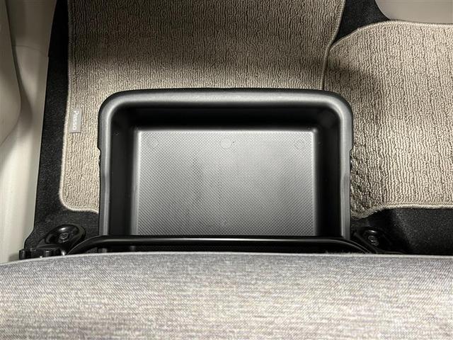 パッソ X LパッケージS 禁煙車 衝突被害軽減ブレーキ LEDヘッドライト 7インチSDナビ ワンセグTV ブルートゥース CD SD バックモニター ETC オートエアコン スペアタイヤ ベンチシート 電子カードキー 記録簿(29枚目)