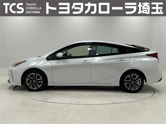 プリウス Ｓツーリングセレクション　禁煙車　衝突被害軽減ブレーキ　ＬＥＤライト　９インチナビ　ブルートゥース　ＣＤ・ＤＶＤ　パノラミックビューモニター　ＥＴＣ２．０　シートヒーター　ＡＣ１００Ｖ　１７インチＡＷ　スマートキー　記録簿（4枚目）