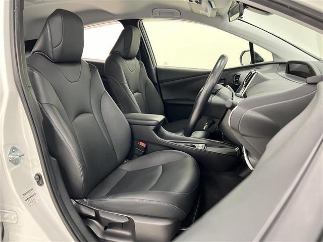 プリウス Ｓツーリングセレクション　禁煙車　衝突被害軽減ブレーキ　ＬＥＤライト　９インチナビ　ブルートゥース　ＣＤ・ＤＶＤ　パノラミックビューモニター　ＥＴＣ２．０　シートヒーター　ＡＣ１００Ｖ　１７インチＡＷ　スマートキー　記録簿（34枚目）