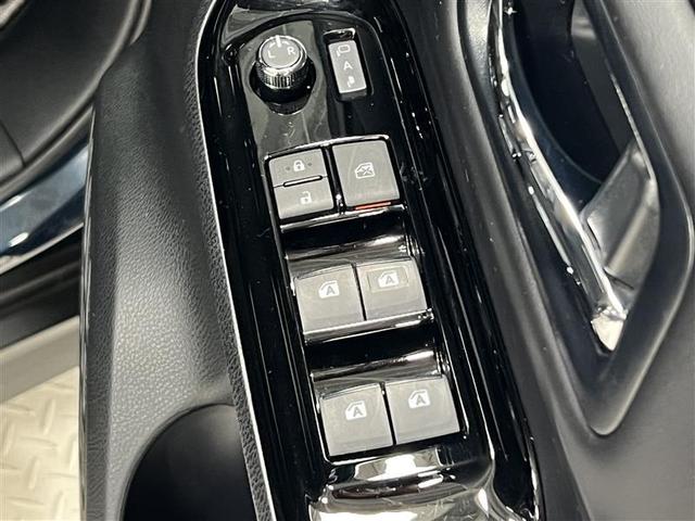 ノア Si ダブルバイビーII 横滑防止装置 PCS スマートキ- 整備記録簿 Wエアコン Bモニター DVD再生可 フルセグテレビ ETC付き アイドリングS オートエアコン PS クルーズC ナビ&TV PW ウォークスルー(33枚目)