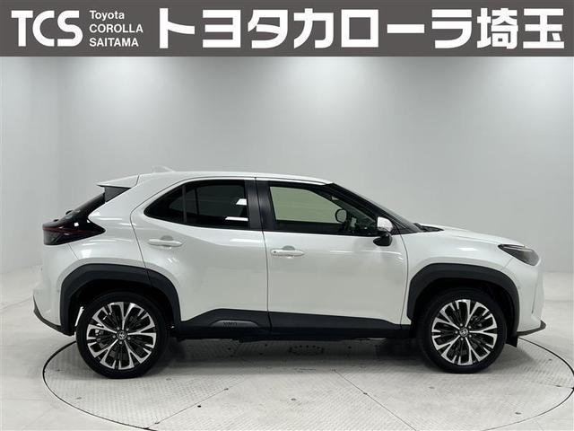 ヤリスクロス ハイブリッドZ クルーズC 横滑防止装置 リアカメラ ワンオーナー車 フルセグ地デジ LEDライト メモリーナビゲーション 点検記録簿 ナビ&TV 盗難防止装置 電動シート AW キーレス 寒冷地仕様 スマートキー(5枚目)