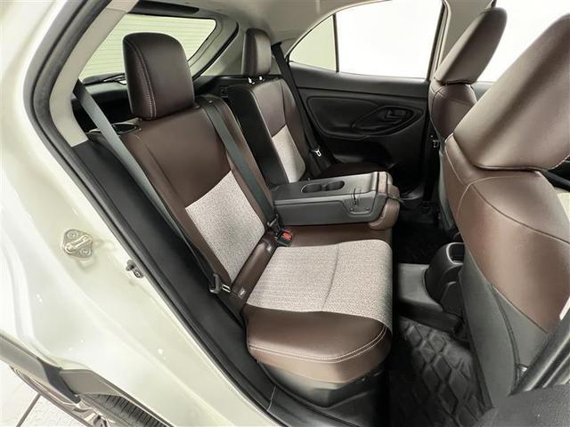 ヤリスクロス ハイブリッドZ クルーズC 横滑防止装置 リアカメラ ワンオーナー車 フルセグ地デジ LEDライト メモリーナビゲーション 点検記録簿 ナビ&TV 盗難防止装置 電動シート AW キーレス 寒冷地仕様 スマートキー(22枚目)