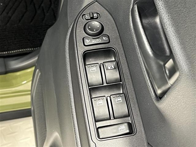 タント ファンクロス　衝突軽減システム　地デジ　両側オートドア　Ｂカメラ　横滑り防止装置　ＬＥＤヘットライト　フルオートエアコン　キーレスエントリー　パワーウィンド　スマートキ－　サイドエアバッグ　ベンチシート　アルミ（25枚目）