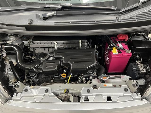 ムーヴ Ｘ　ＳＡＩＩ　衝突被害軽減Ｂ　盗難防止　ナビＴＶ　横滑り防止装置　助手席エアバッグ　地デジＴＶ　オートエアコン　ベンチシート　キーレス　スマキー　ＡＢＳ　パワーウィンドウ　アルミホイール　ＤＶＤ　運転席エアバッグ（7枚目）