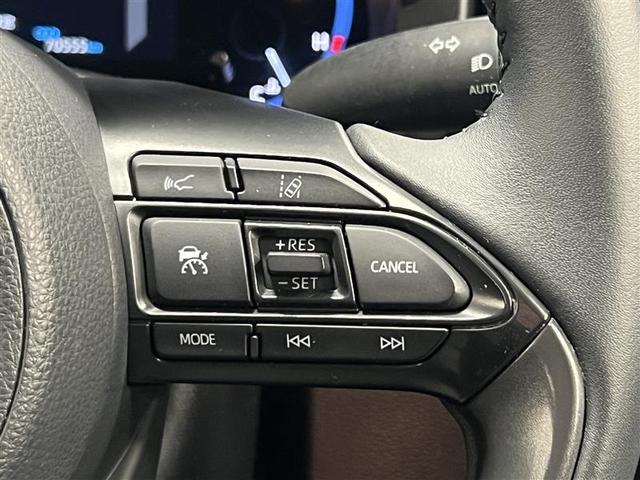 ヤリスクロス ハイブリッドZ インテリジェントキー アルミホイル LEDライト 1オ-ナ- リアカメラ クルーズコントロール 横滑り防止システム ナビTV メモリーナビゲーション 電動シ-ト パワステ オートエアコン キーフリー(11枚目)