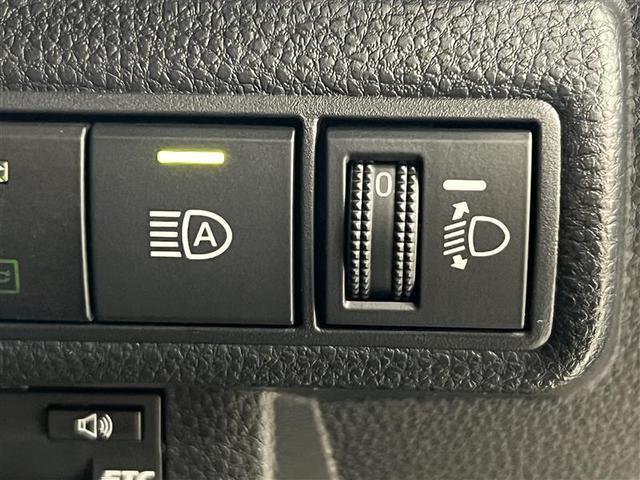 カローラツーリング ハイブリッド ダブルバイビー 追突軽減ブレーキ バックモニタ 地デジフルセグ 横滑防止 ナビTV スマキー LEDライト デュアルエアバッグ エアコン オートクルーズ サイドエアバッグ ETC付 PS キーフリー ABS ワンオナ(21枚目)