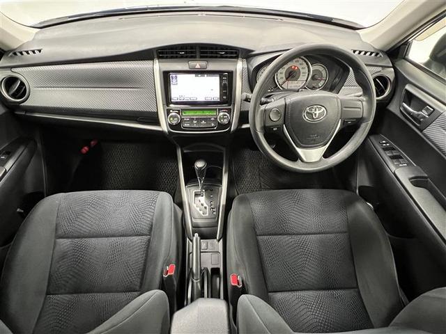 カローラフィールダー 1.5G リヤカメラ ESC 地デジ Wエアバック スマートキー&プッシュスタート サイドエアバッグ ワイヤレスキー 定期点検記録簿 ABS フルオートエアコン パワーステアリング パワーウインドウ ナビ&TV(8枚目)