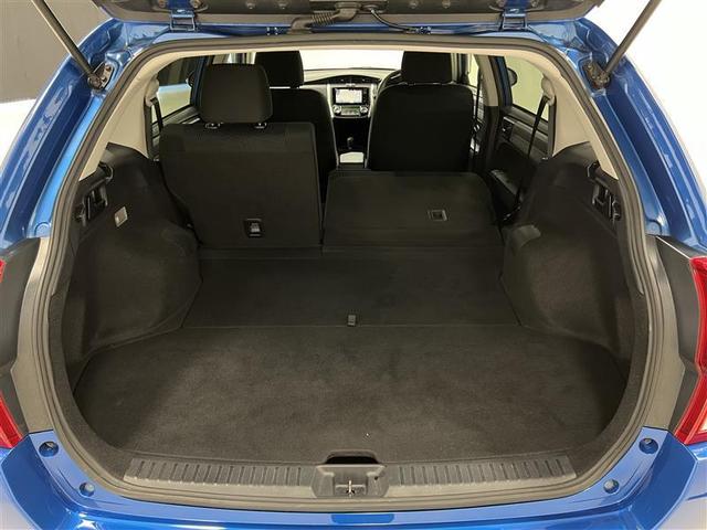 カローラフィールダー 1.5G リヤカメラ ESC 地デジ Wエアバック スマートキー&プッシュスタート サイドエアバッグ ワイヤレスキー 定期点検記録簿 ABS フルオートエアコン パワーステアリング パワーウインドウ ナビ&TV(19枚目)