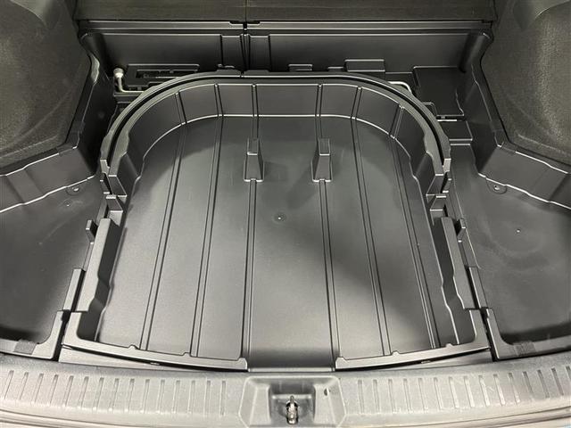 カローラフィールダー 1.5G リヤカメラ ESC 地デジ Wエアバック スマートキー&プッシュスタート サイドエアバッグ ワイヤレスキー 定期点検記録簿 ABS フルオートエアコン パワーステアリング パワーウインドウ ナビ&TV(21枚目)