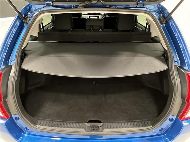 カローラフィールダー 1.5G リヤカメラ ESC 地デジ Wエアバック スマートキー&プッシュスタート サイドエアバッグ ワイヤレスキー 定期点検記録簿 ABS フルオートエアコン パワーステアリング パワーウインドウ ナビ&TV(22枚目)