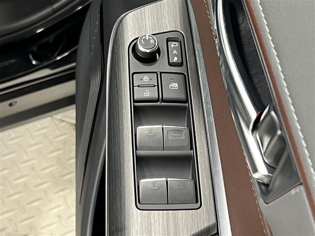 ハリアーハイブリッド Z レザーパッケージ 認定中古車 禁煙車 モデリスタフルエアロ 衝突被害軽減ブレーキ コネクティッドナビ HDMI パノラミックビューモニター ETC2.0 デジタルインナーミラー 快適温熱ベンチレーションシート 記録簿(39枚目)