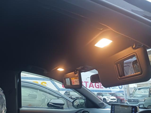 ヤリス ハイブリッドＺ　認定中古車　禁煙車　衝突被害軽減ブレーキ　ＬＥＤライト　ディスプレイオーディオ　ＣＤ・ＤＶＤ再生　パノラミックビューモニター　ＥＴＣ２．０　シートヒーター　１５インチ社外ＡＷ　スペアタイヤ　記録簿（44枚目）