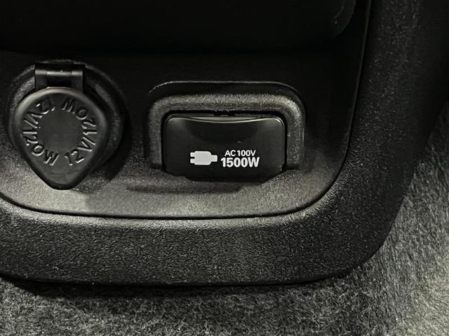 シエンタ ハイブリッドZ 認定中古車 禁煙車 衝突被害軽減ブレーキ 両側パワースライドドア LEDライト コネクティッドナビ HDMI接続 バックモニター ETC2.0 前後ドラレコ シートヒーター AC100V/1500W(28枚目)