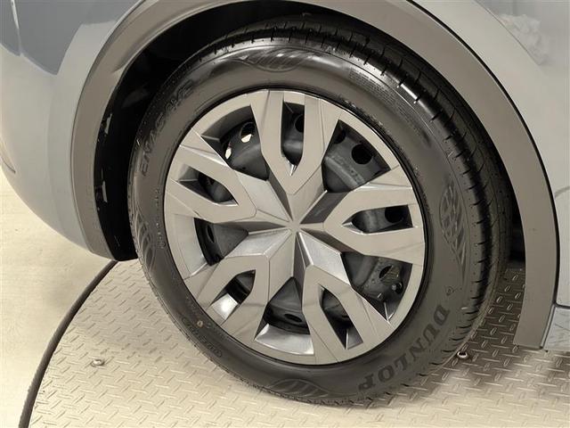 プリウス Ｇ　認定中古車　禁煙車　衝突被害軽減ブレーキ　ＬＥＤヘッドライト　ディスプレイオーディオ　バックモニター　ＥＴＣ２．０　シートヒーター　ＡＣ１００Ｖ／１５００Ｗ　スマートキー　点検記録簿（6枚目）