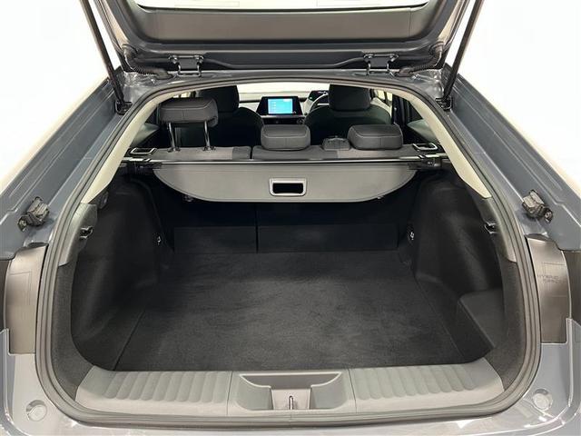 プリウス Ｇ　認定中古車　禁煙車　衝突被害軽減ブレーキ　ＬＥＤヘッドライト　ディスプレイオーディオ　バックモニター　ＥＴＣ２．０　シートヒーター　ＡＣ１００Ｖ／１５００Ｗ　スマートキー　点検記録簿（27枚目）