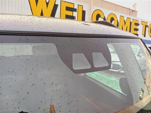 タント ファンクロスリミテッド　届出済未使用車　衝突被害軽減ブレーキ　両側パワースライドドア　ＬＥＤヘッドライト　ベーシックナビ　パノラミックビューモニター　ＥＴＣ　シートヒーター　１４インチＡＷ　スマートキー　点検記録簿（9枚目）