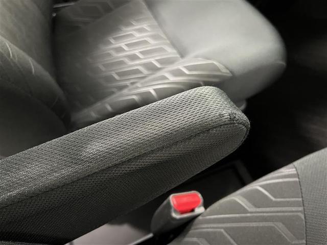 ルーミー カスタムＧ　認定中古車　ヒョウ害車　両側パワースライドドア　ＬＥＤライト　７インチＳＤナビ　ＣＤ・ＤＶＤ再生　バックモニター　オートエアコン　１４インチＡＷ　スペアタイヤ　ワンオーナー　スマートキー　点検記録簿（22枚目）