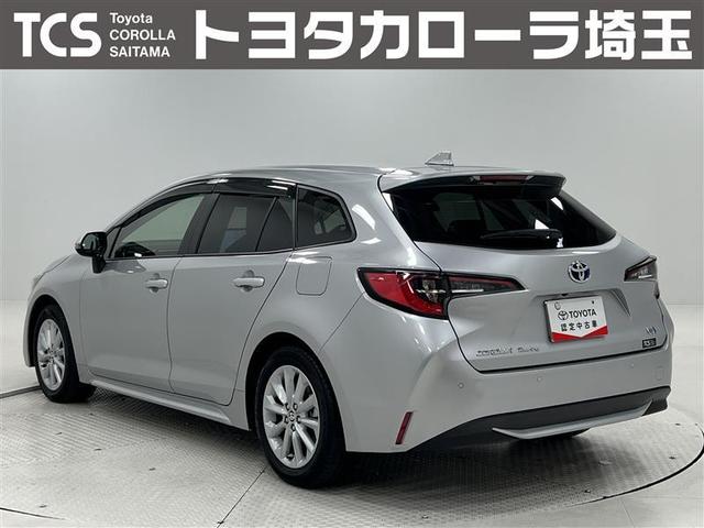 カローラツーリング ハイブリッド　Ｇ　エアバッグ　ＡＢＳ　ワンオーナー　記録簿　盗難防止装置　衝突被害軽減ブレーキ　オートクルーズコントロール　ＥＴＣ　地デジ　フルオートエアコン　バックカメラ　ＬＥＤ　メモリーナビ　スマートキー　キーレス（3枚目）