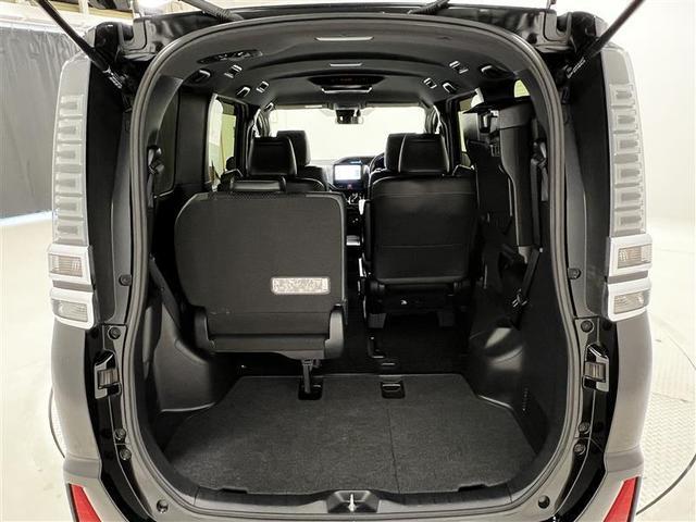 ヴォクシー ハイブリッドＺＳ　煌ＩＩＩ　認定中古車　禁煙車　衝突被害軽減ブレーキ　両側パワースライドドア　カロッツェリア９インチナビ　バックモニター　ＥＴＣ　シートヒーター　スペアタイヤ　１６インチＡＷ　スマートキー　点検記録簿（26枚目）