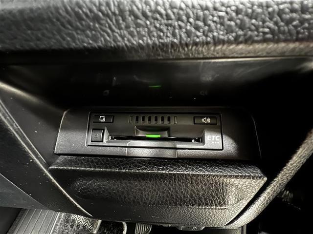 ヴォクシー ハイブリッドＺＳ　煌ＩＩＩ　認定中古車　禁煙車　衝突被害軽減ブレーキ　両側パワースライドドア　カロッツェリア９インチナビ　バックモニター　ＥＴＣ　シートヒーター　スペアタイヤ　１６インチＡＷ　スマートキー　点検記録簿（32枚目）