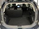 荷室は必要十分な広さ！リヤシートは６：４分割可倒式！