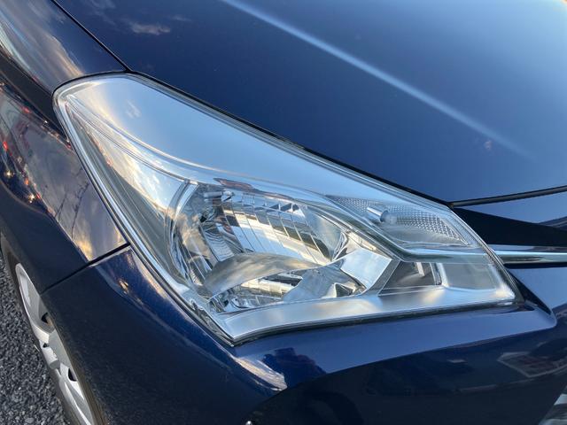 ヴィッツ Ｆ　セーフティーエディション　禁煙車　衝突被害軽減ブレーキ　踏み間違い加速抑制装置　ボイスコーナーセンサー　社外ＬＥＤライト　７インチＳＤナビ　フルセグＴＶ　ブルートゥース　ＣＤ　ＤＶＤ　ＳＤ　バックモニター　ＥＴＣ　点検記録簿（29枚目）