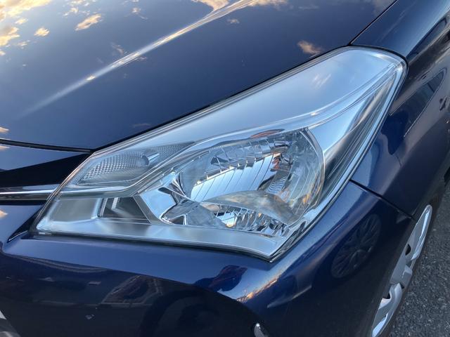 ヴィッツ Ｆ　セーフティーエディション　禁煙車　衝突被害軽減ブレーキ　踏み間違い加速抑制装置　ボイスコーナーセンサー　社外ＬＥＤライト　７インチＳＤナビ　フルセグＴＶ　ブルートゥース　ＣＤ　ＤＶＤ　ＳＤ　バックモニター　ＥＴＣ　点検記録簿（30枚目）