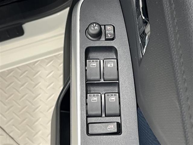 ルーミー カスタムＧ－Ｔ　禁煙車　衝突回避支援パッケージ　クルーズコントロール　ＬＥＤライト　９インチＳＤナビ　バックモニター　ＥＴＣ　アイドリングストップ　両側パワースライドドア　スペアタイヤ　１５インチＡＷ　点検記録簿（41枚目）