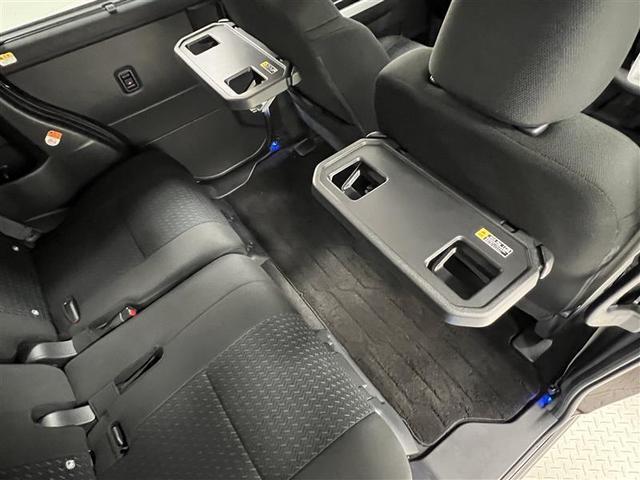 ルーミー カスタムＧ－Ｔ　追突軽減ブレーキ　ＬＥＤヘッドライト　オートマチックハイビーム　ステアリングスイッチ　スペアタイヤ　９インチＳＤナビ　パノラミックビューモニター　１２．１型後席モニター　シートヒーター　ＥＴＣ２．０（26枚目）