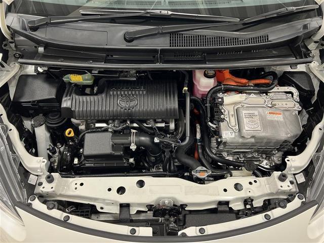 シエンタ ハイブリッドＧ　禁煙車　トヨタセーフティセンス　ＬＥＤライト＆フォグ　オートマチックハイビーム　７インチＳＤナビ　バックモニター　ＤＳＲＣ対応ＥＴＣ２．０　１６ＡＷ　両側パワースライドドア　スマートキー　点検記録簿（8枚目）