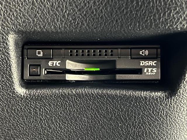 シエンタ ハイブリッドＧ　禁煙車　トヨタセーフティセンス　ＬＥＤライト＆フォグ　オートマチックハイビーム　７インチＳＤナビ　バックモニター　ＤＳＲＣ対応ＥＴＣ２．０　１６ＡＷ　両側パワースライドドア　スマートキー　点検記録簿（17枚目）