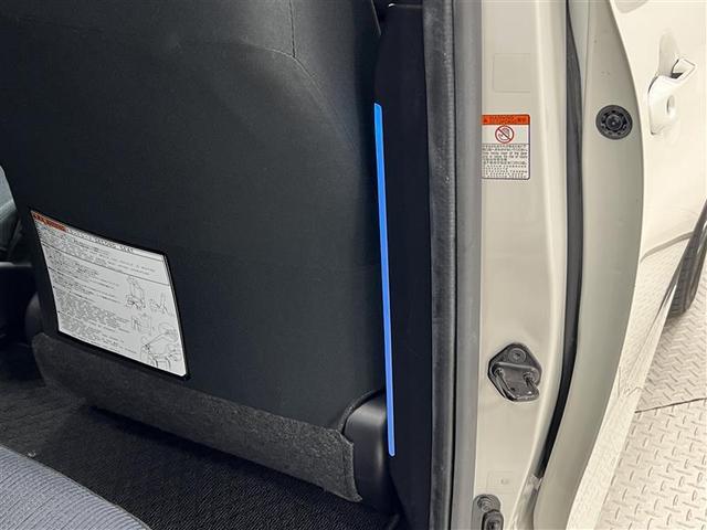 シエンタ ハイブリッドＧ　禁煙車　トヨタセーフティセンス　ＬＥＤライト＆フォグ　オートマチックハイビーム　７インチＳＤナビ　バックモニター　ＤＳＲＣ対応ＥＴＣ２．０　１６ＡＷ　両側パワースライドドア　スマートキー　点検記録簿（24枚目）