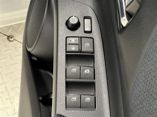 シエンタ ハイブリッドＧ　禁煙車　トヨタセーフティセンス　ＬＥＤライト＆フォグ　オートマチックハイビーム　７インチＳＤナビ　バックモニター　ＤＳＲＣ対応ＥＴＣ２．０　１６ＡＷ　両側パワースライドドア　スマートキー　点検記録簿（29枚目）