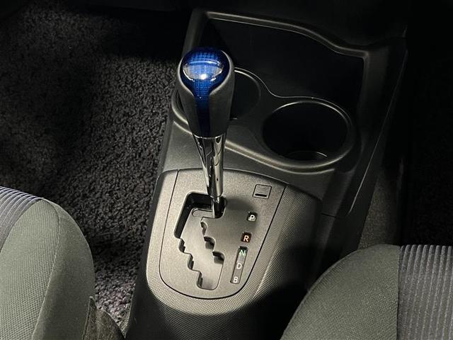 アクア S 禁煙車 トヨタセーフティセンス 7インチSDナビ ワンセグTV ブルートゥース CD SD バックモニター ETC シートヒーター 電動格納式ドアミラー パワーウィンドウ スマートキー 点検記録簿(19枚目)