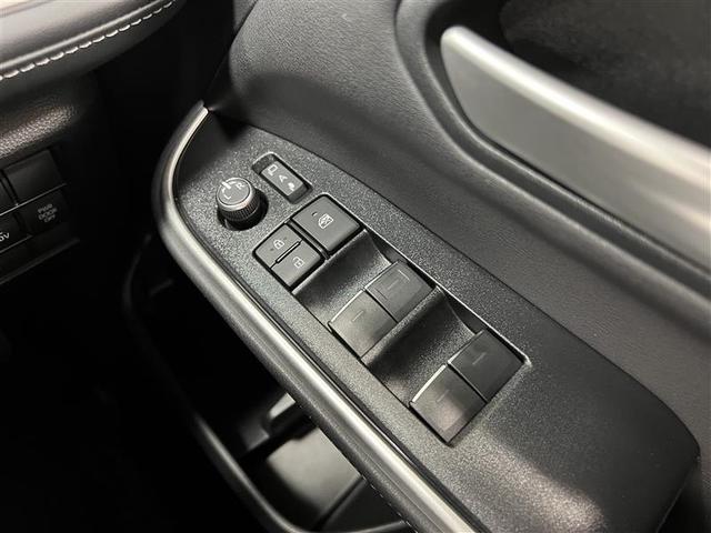 ノア ハイブリッドS-Z 禁煙車 衝突回避支援パッケージ ブラインドスポットモニター リヤクロストラフィックアラート コネクテッドナビプラス バックモニター 後席モニター ETC2.0 AC100V(1500W) 点検記録簿(30枚目)