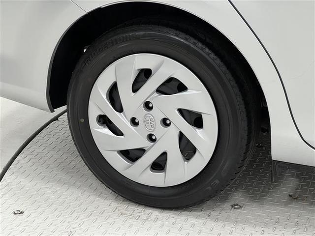 カローラアクシオ 1.5G 禁煙車 トヨタセーフティセンス LEDヘッドライト フェンダーポール 7インチナビ バックモニター オートAC アイドリングストップ 電動格納式ドアミラー パワーウィンドウ スマートキー 点検記録簿(9枚目)